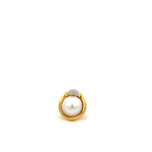 ANILLO CON PERLA Y DIAMANTES ANILLO CON PERLA Y DIAMANTES