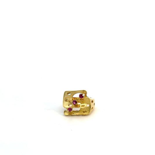 ANILLO CON RUBI