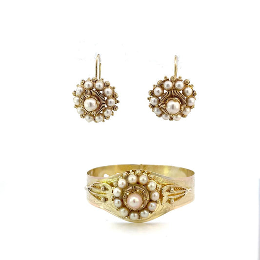 SET DE ARETES Y PULSERA DE POLLERA CON PERLAS