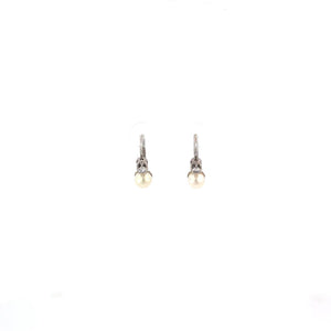 ARETES CON PERLAS , RILLANTES Y ORO BLANCO ARETES CON PERLAS , RILLANTES Y ORO BLANCO
