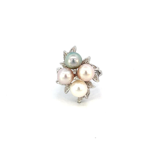 ANILLO CON DIAMANTES Y PERLAS