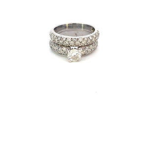 ANILLO EN ORO BLANCO CON DIAMANTES ANILLO EN ORO BLANCO CON DIAMANTES