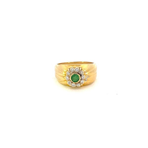 ANILLO EN ORO AMARILLO CON DIAMANTES Y ESMERALDA ANILLO EN ORO AMARILLO CON DIAMANTES Y ESMERALDA