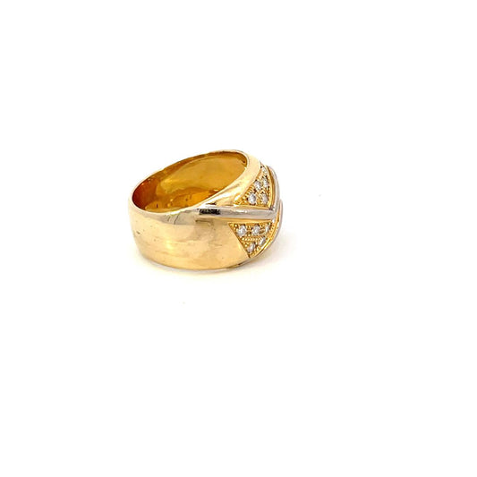 ANILLO EN ORO AMARILLO CON DIAMANTES