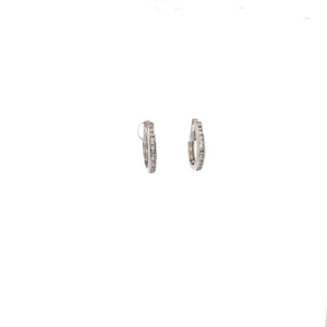 ARETES TIPO ARGOLLAS CON DIAMANTES ARETES TIPO ARGOLLAS CON DIAMANTES