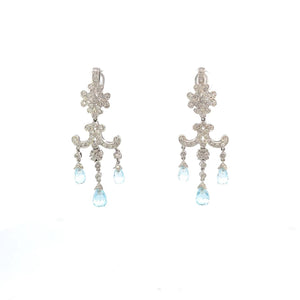 ARETES COLGANTES EN ORO BLANCO Y BRILLANTES