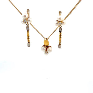 SET DE ARETES Y DIJE CON DIAMANTES Y PERLAS