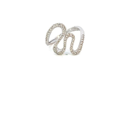 ANILLO EN  ORO BLANCO CON DIAMANTES