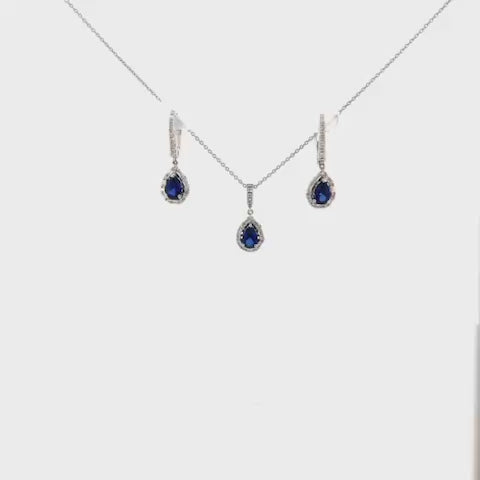 SET DE COLLAR Y ARETES CON BRILLANTES